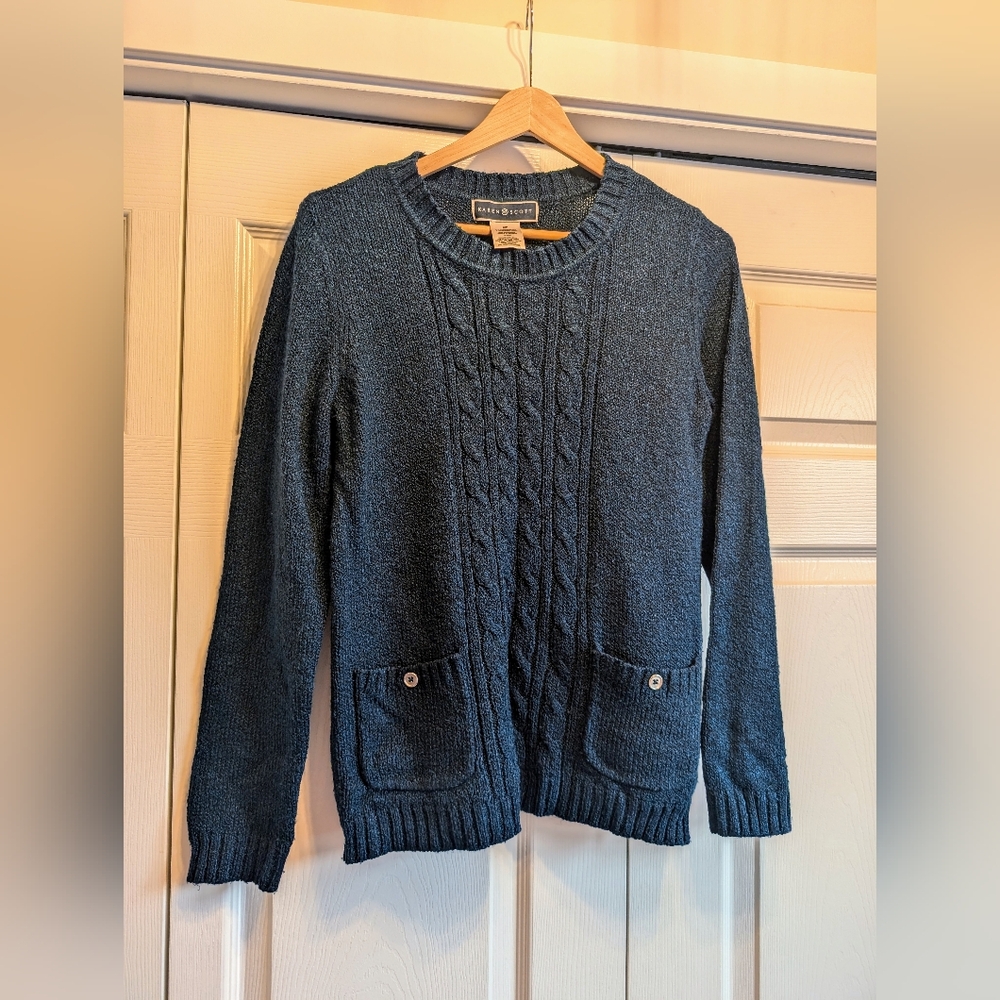 Karen Scott cable knit sweater Size SM